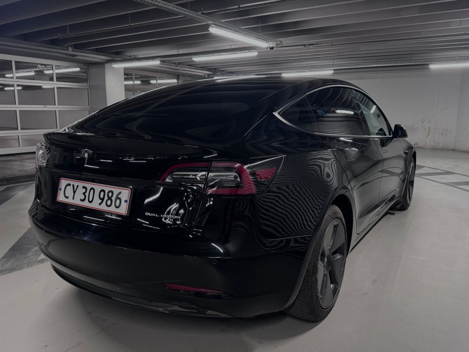 Tesla Model 3 Long Range AWD 4d