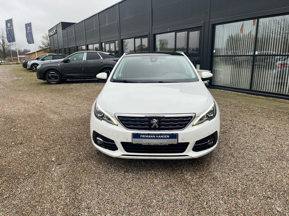 Peugeot 308 1,6 BlueHDi 120 Selection Sky SW 5d