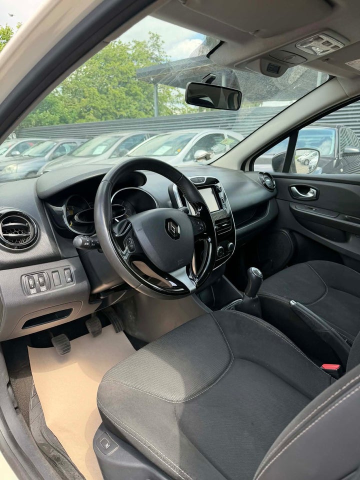 Renault Clio IV 0,9 TCe 90 Expression Optimized 5d