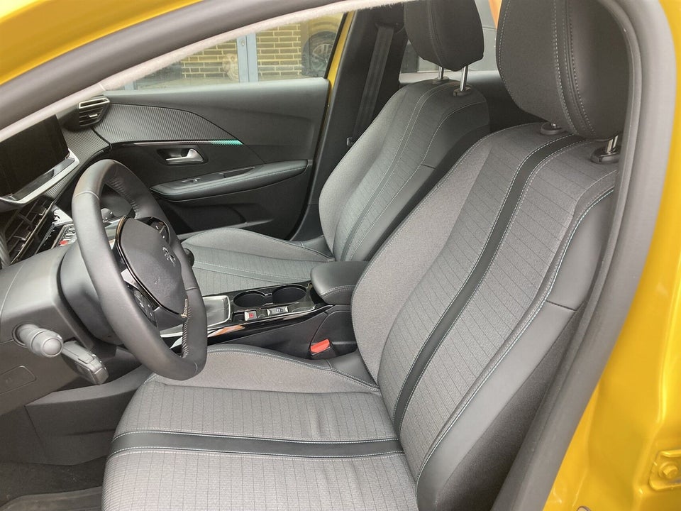 Peugeot 208 1,2 PureTech 100 Allure Pack 5d