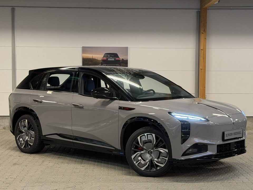 Hongqi EHS7 111 Exclusive 5d