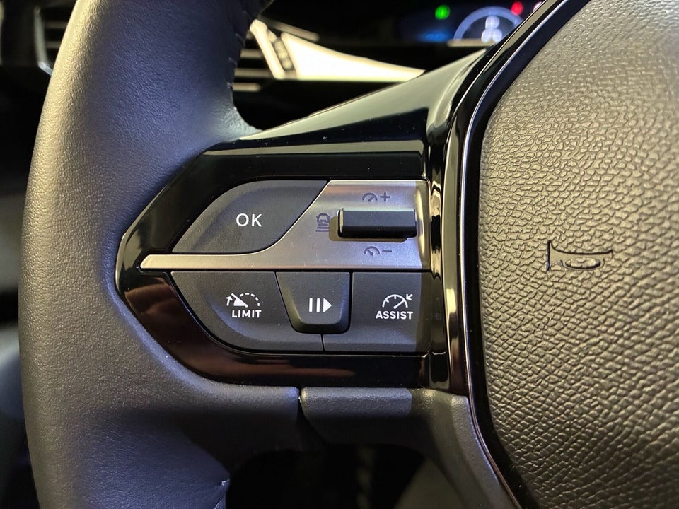 Peugeot e-308 54 Style SW 5d