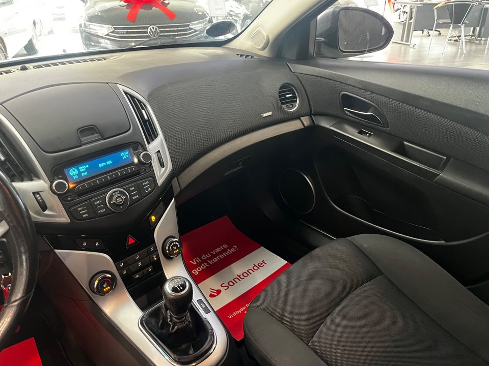 Chevrolet Cruze 1,8 LT 4d