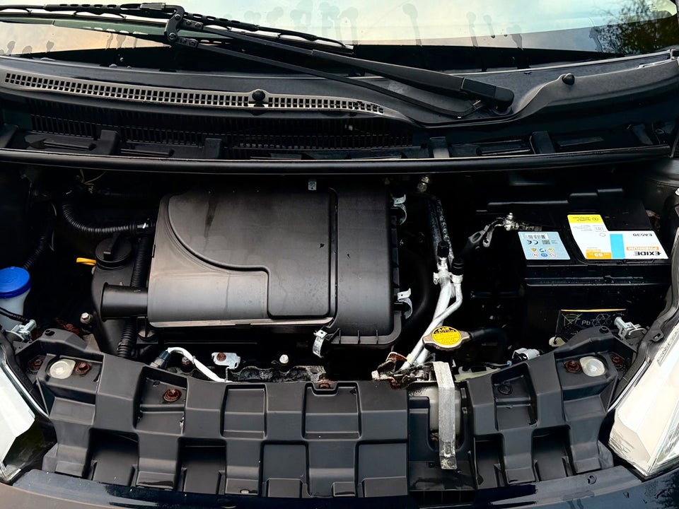 Peugeot 107 1,0 Sportium 5d