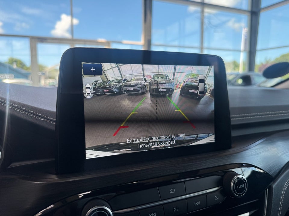 Ford Kuga 2,5 PHEV Vignale CVT 5d