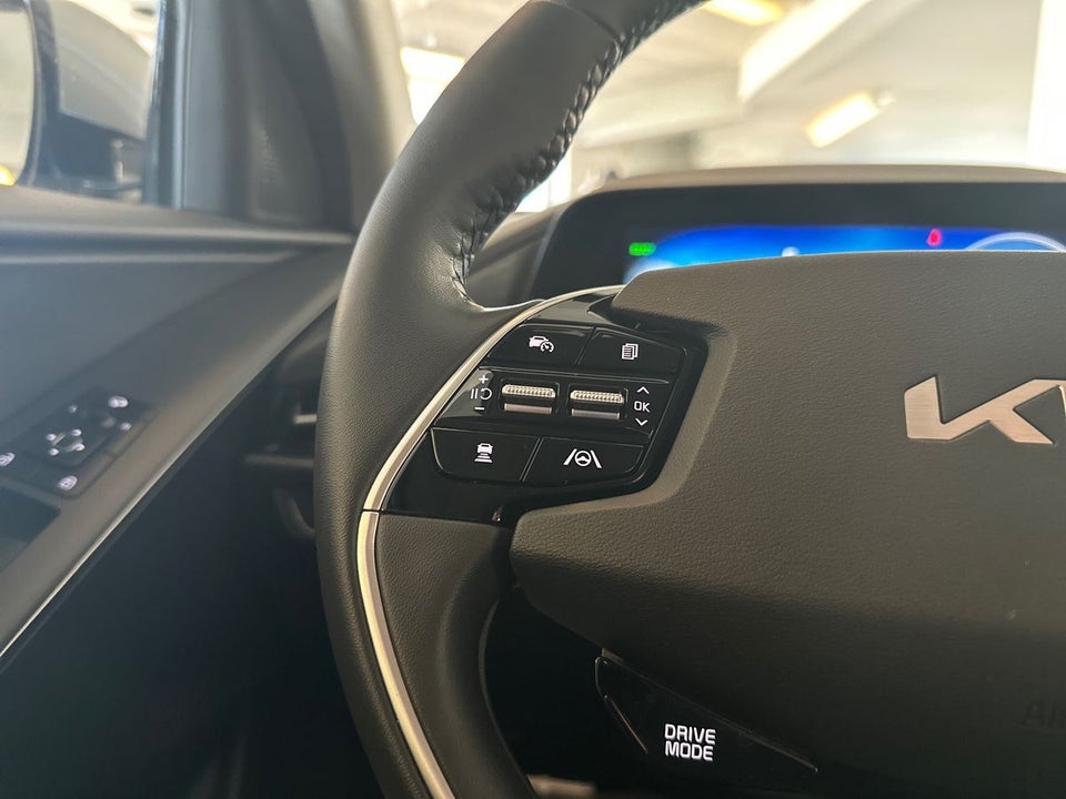 Kia Niro 64 EV Upgrade 5d