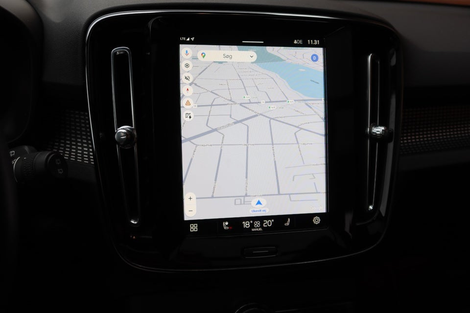 Volvo XC40 P6 ReCharge Pro 5d