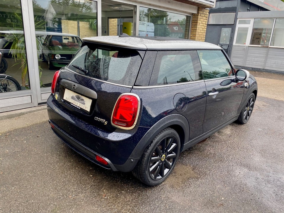 MINI Cooper SE Maximise 3d