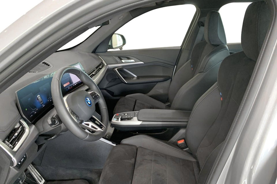 BMW iX1 eDrive20 M-Sport 5d