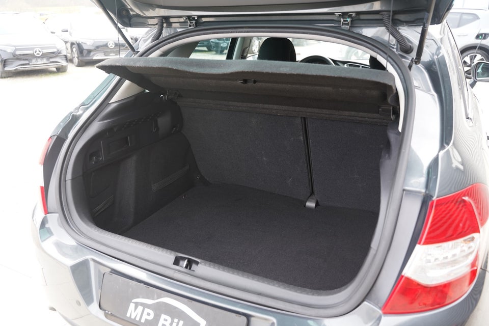 Citroën C4 1,6 e-HDi 112 Exclusive E6G 5d