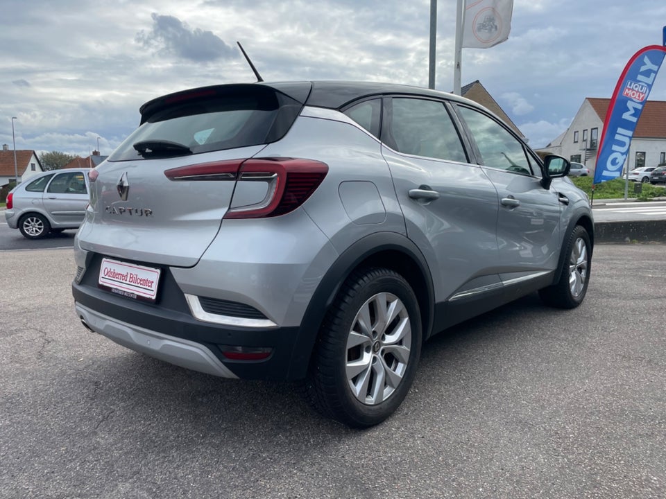 Renault Captur 1,3 TCe 130 Intens EDC 5d