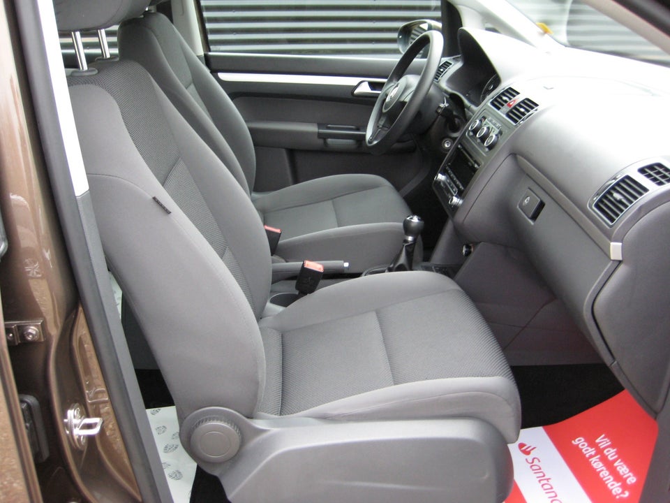 VW Touran 1,2 TSi 105 Trendline BMT 7prs 5d