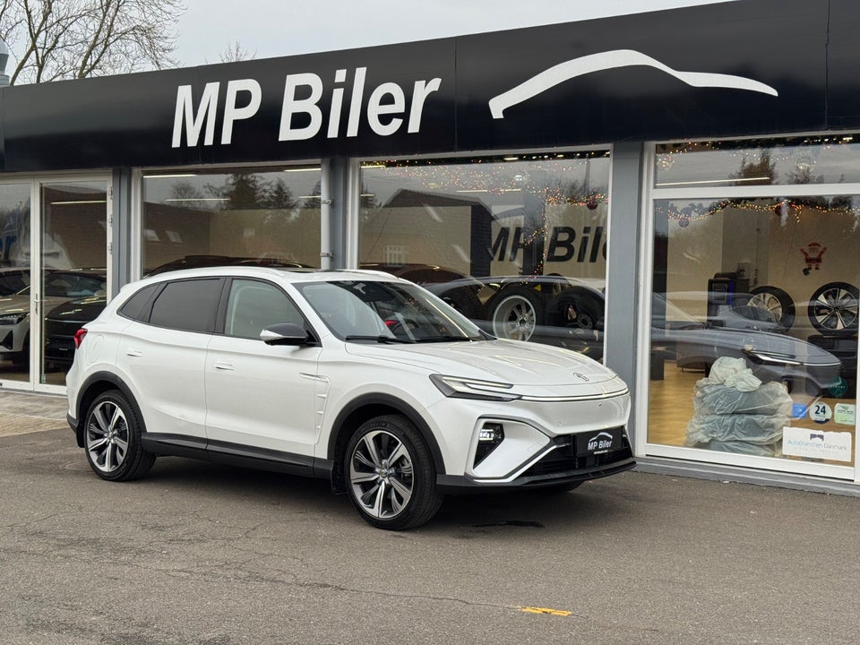 MG Marvel R Luxury 5d