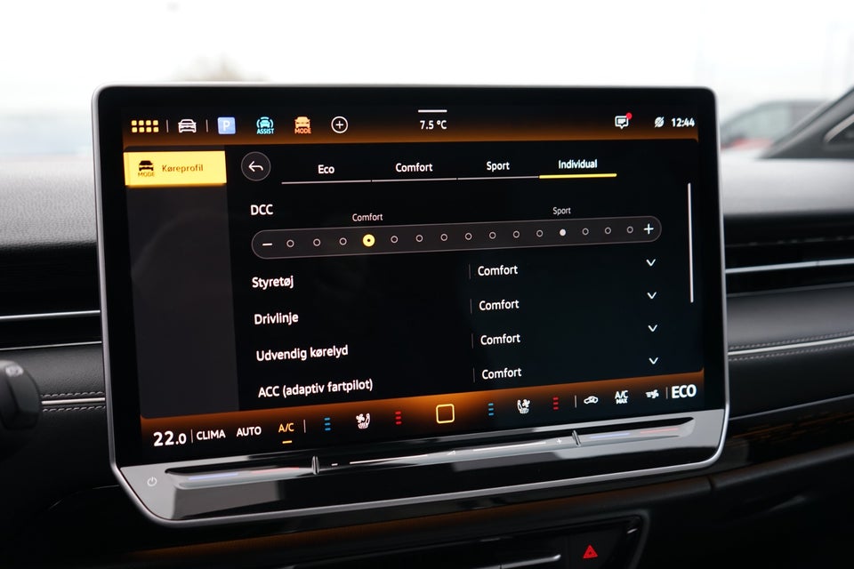 VW ID.7 86 Style S Tourer 5d