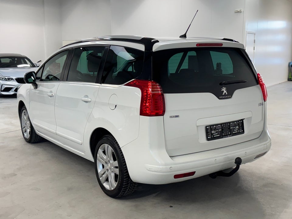 Peugeot 5008 1,6 BlueHDi 120 Allure EAT6 7prs 5d