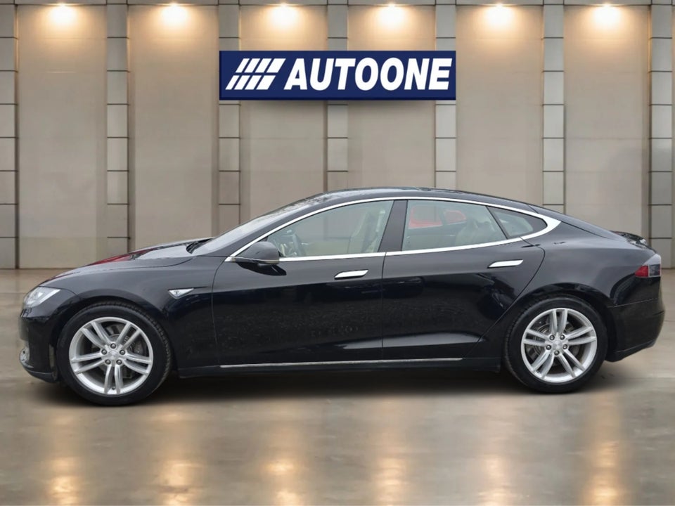Tesla Model S 85 5d