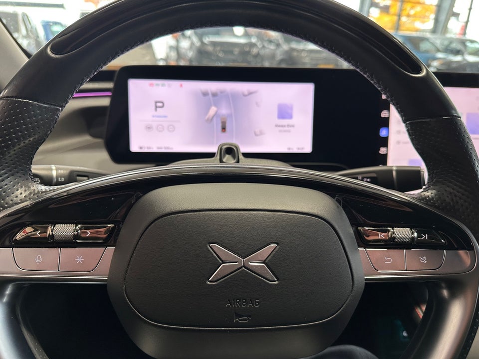 Xpeng P7 Long Range 4d