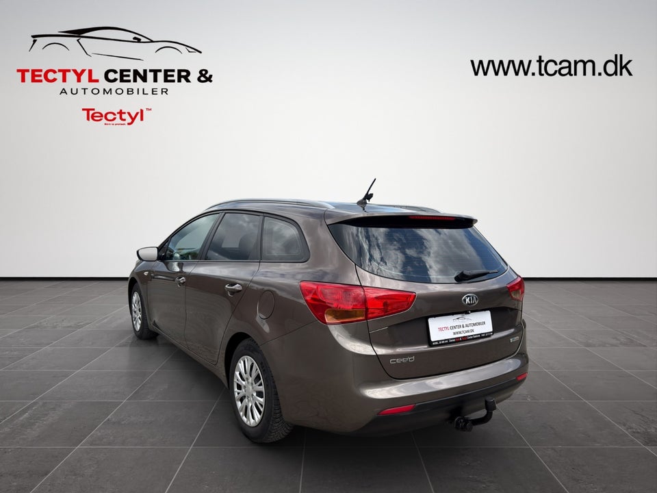 Kia Ceed 1,6 CRDi 128 Limited SW 5d