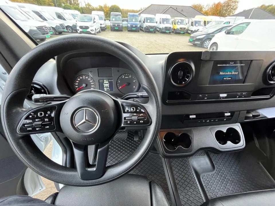 Mercedes Sprinter 316 2,2 CDi A2 Kassevogn aut. RWD