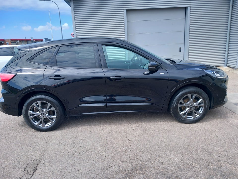 Ford Kuga 2,5 PHEV ST-Line X CVT 5d