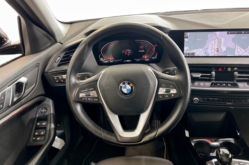 BMW 118i 1,5 Sport Line aut. 5d