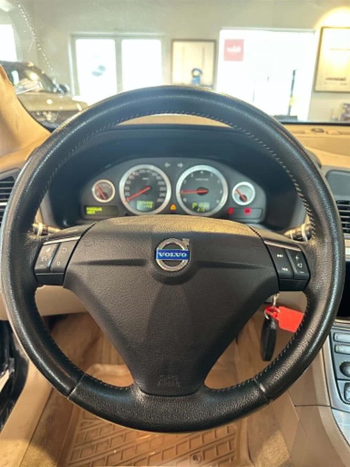 Volvo S60 2,4 140 aut. 4d