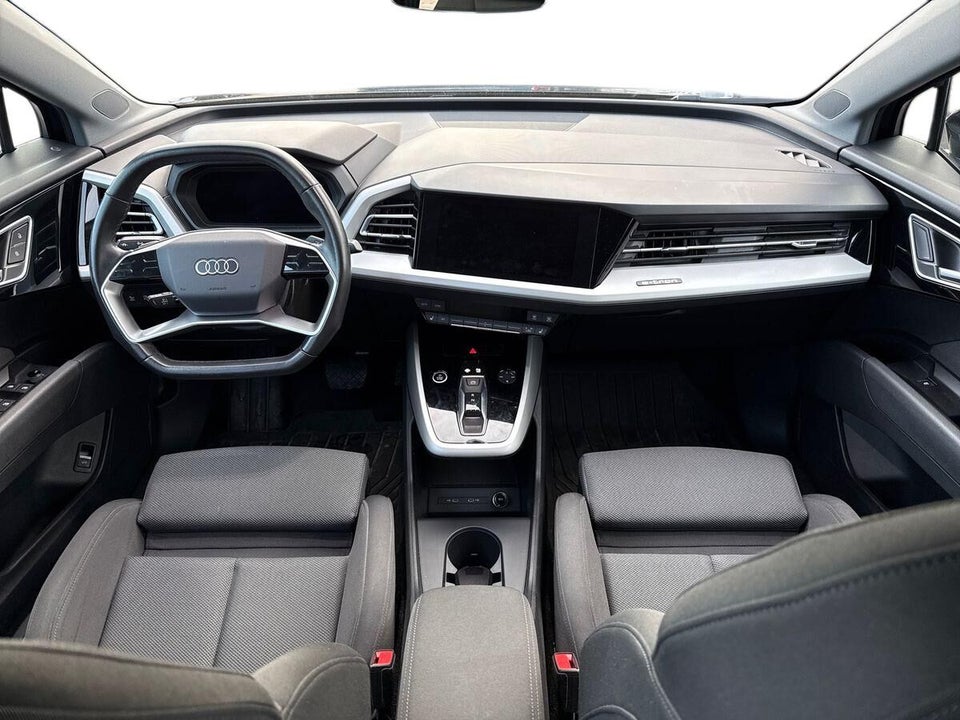Audi Q4 e-tron 40 Advanced 5d