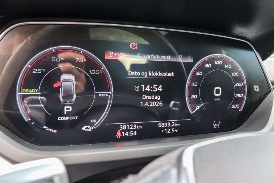 Audi e-tron GT quattro 4d