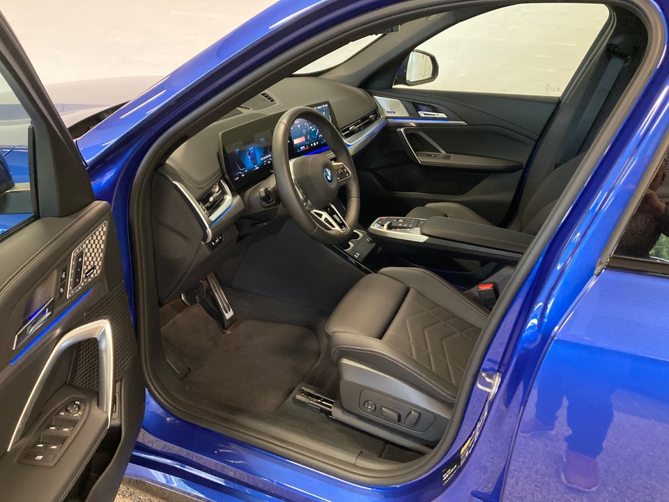 BMW iX1 xDrive30 M-Sport 5d