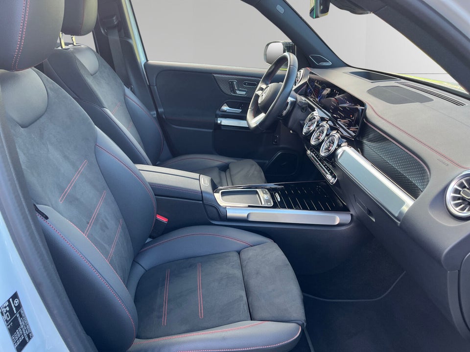 Mercedes EQB300 AMG Line 4Matic 5d