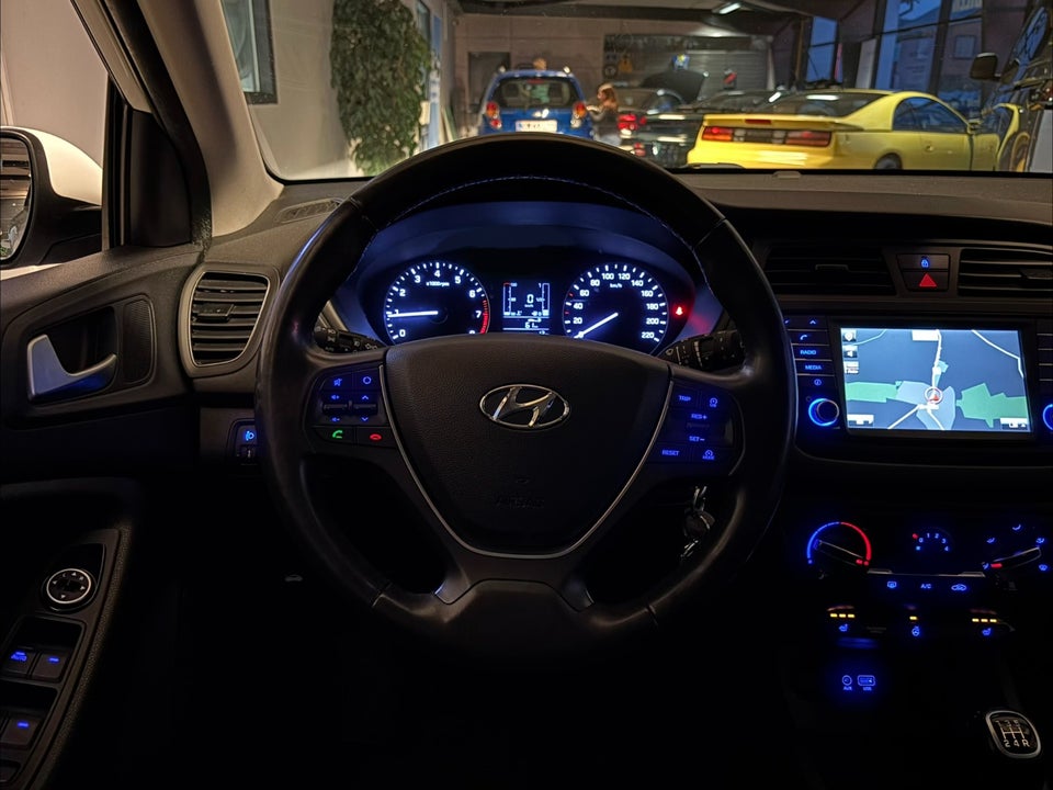 Hyundai i20 1,25 Vision 5d