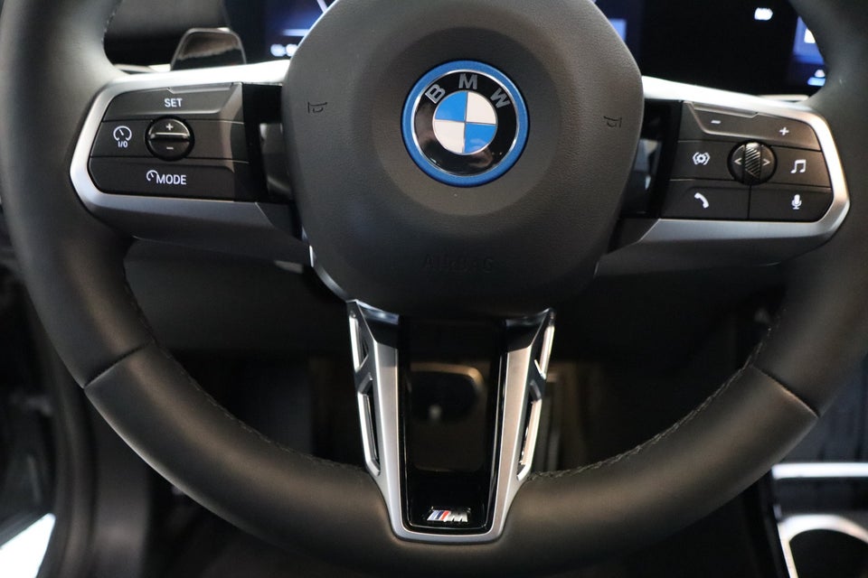 BMW iX2 xDrive30 M-Sport 5d