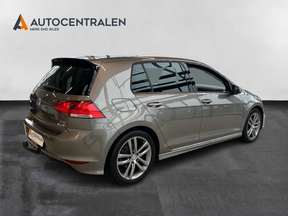 VW Golf VII 1,4 TSi 140 R-line DSG BMT 5d