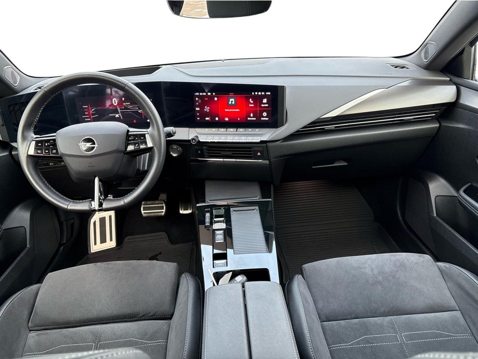 Opel Astra-e 54 Ultimate 5d