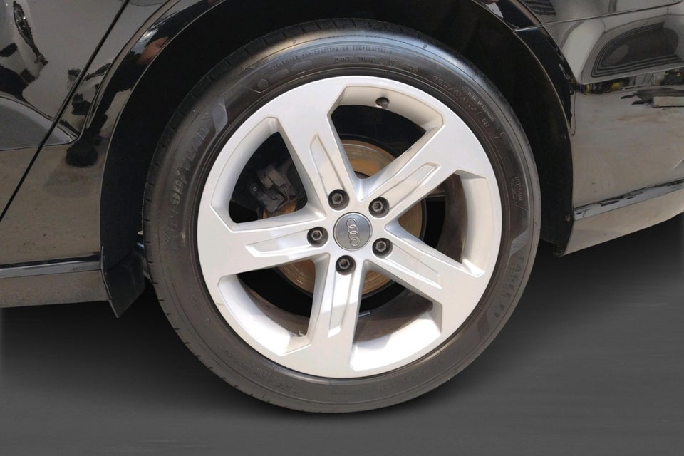 Audi A3 1,6 TDi 116 Sport S-tr. 4d