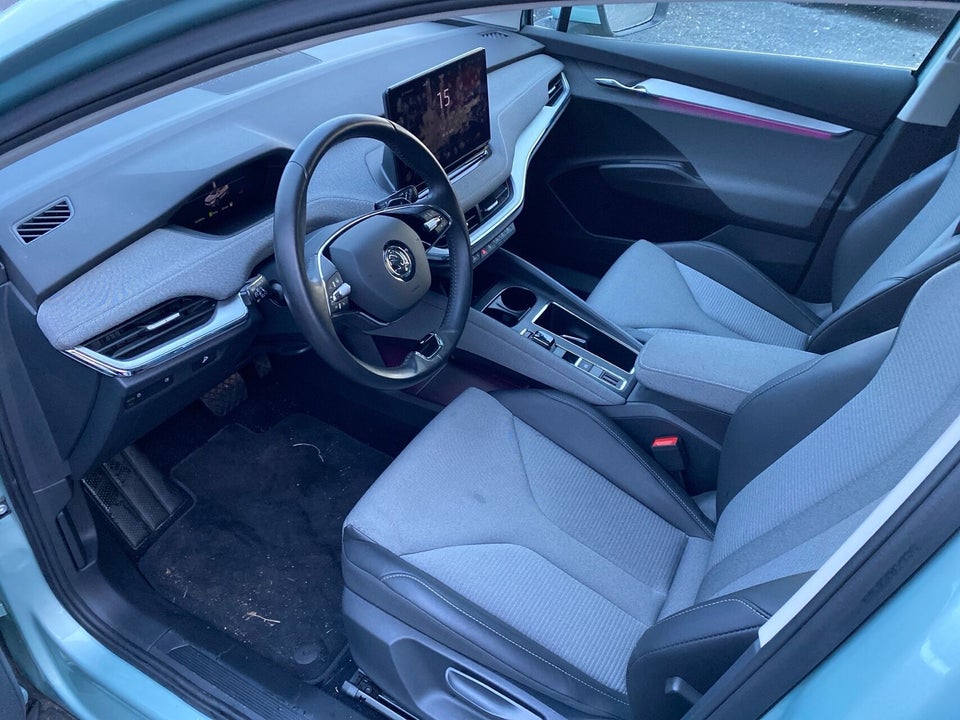 Skoda Enyaq 80 iV Loft 5d