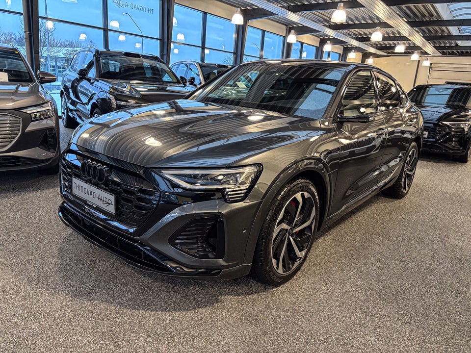 Audi Q8 e-tron 55 S-line Sportback quattro 5d