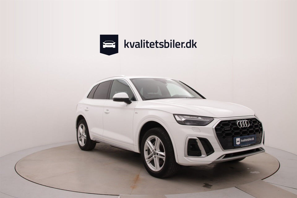 Audi Q5 50 TFSi e S-line quattro S-tr. 5d