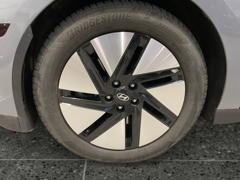 Hyundai Ioniq 6 77 Advanced AWD 4d