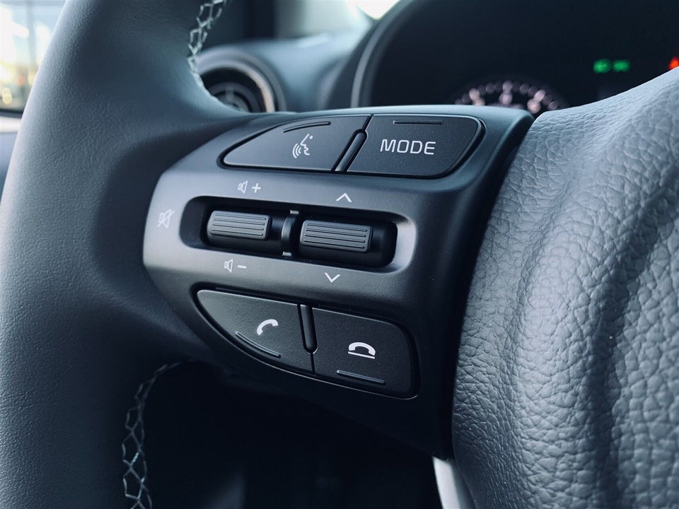 Kia Picanto 1,0 Prestige Upgrade 5d