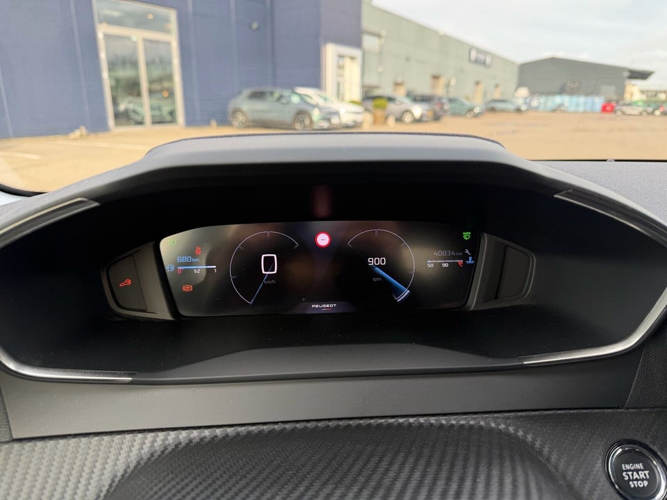 Peugeot 208 1,2 PureTech 100 Allure+ 5d