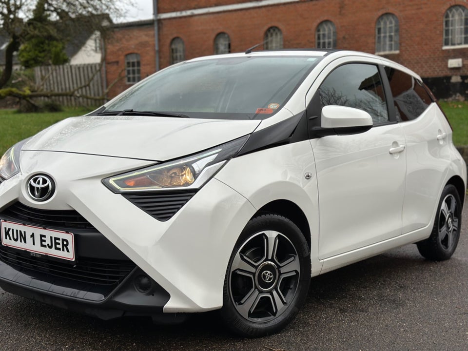 Toyota Aygo 1,0 VVT-i x-style 5d