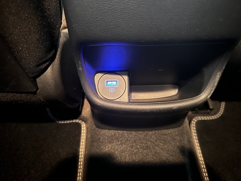 Hyundai Kona 39 EV Essential 5d