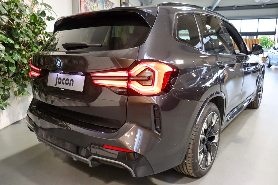 BMW iX3 Charged Plus M-Sport 5d