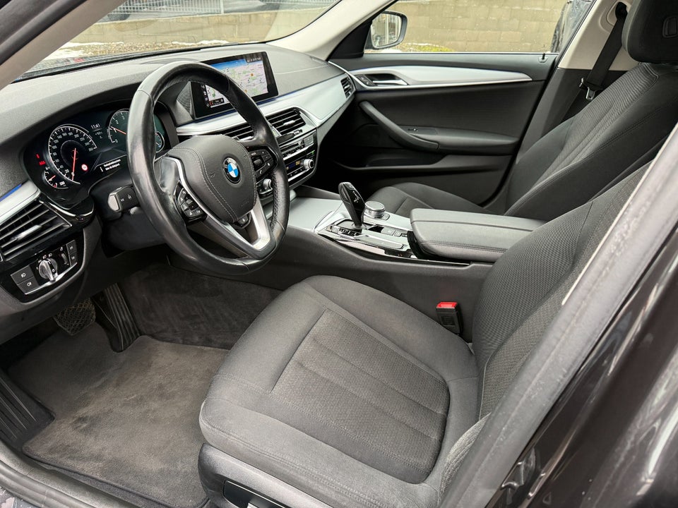 BMW 520i 2,0 Touring aut. 5d