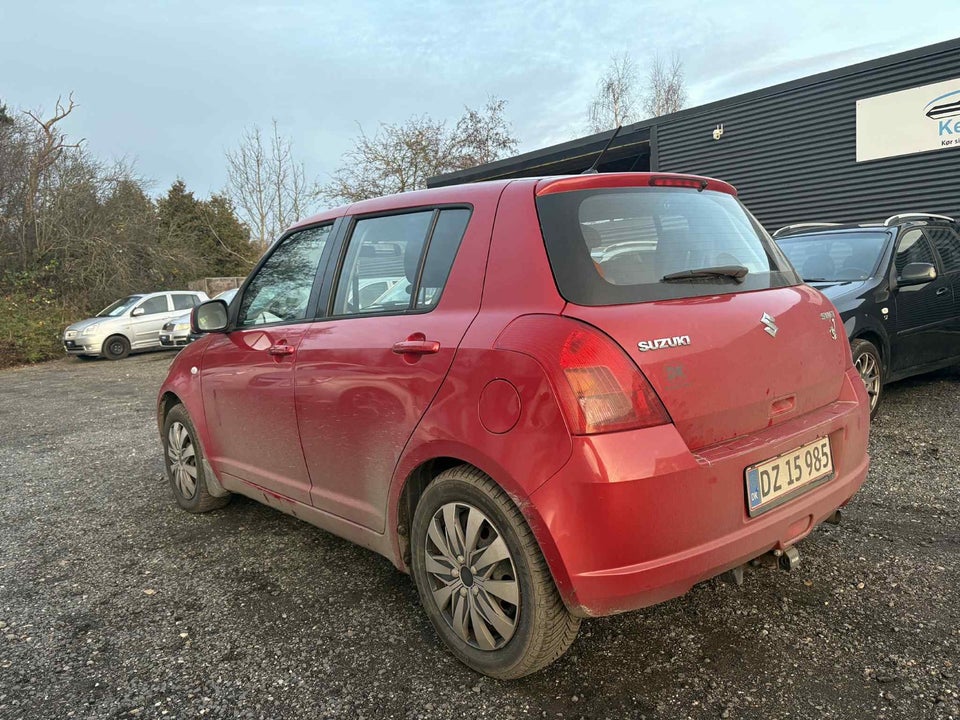 Suzuki Swift 1,3  5d