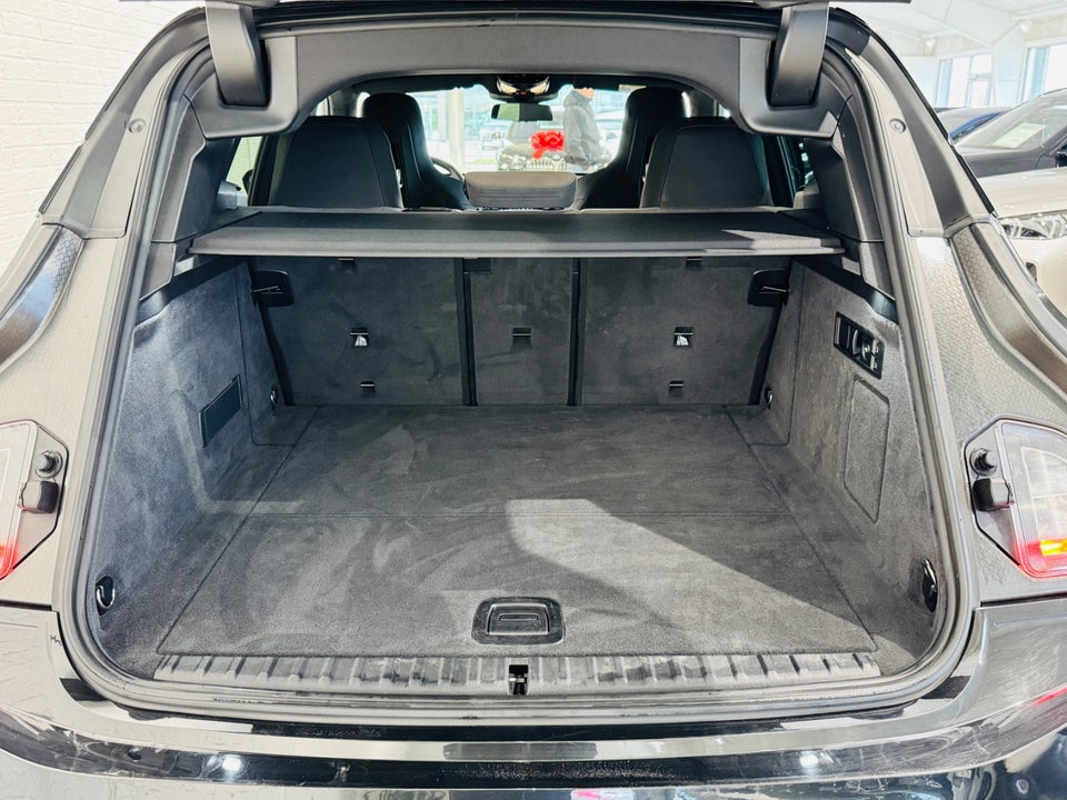 BMW iX xDrive60 M-Sport Pro 5d