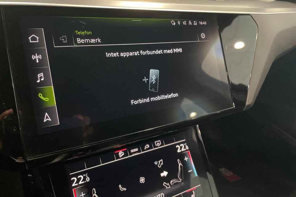 Audi SQ8 e-tron quattro 5d