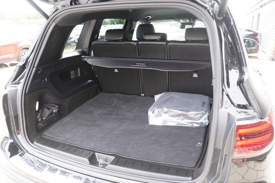 Mercedes EQB350 AMG Line 4Matic 5d