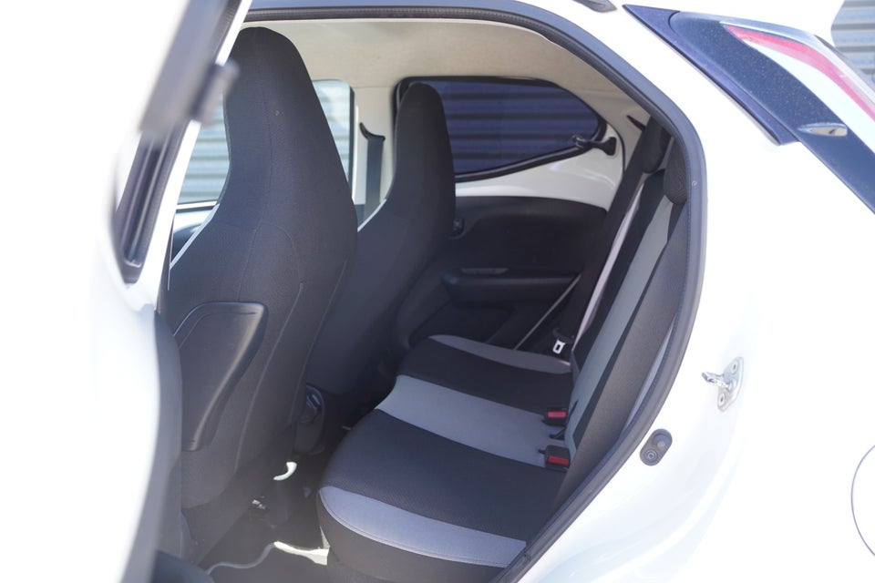 Toyota Aygo 1,0 VVT-i x-cite 5d